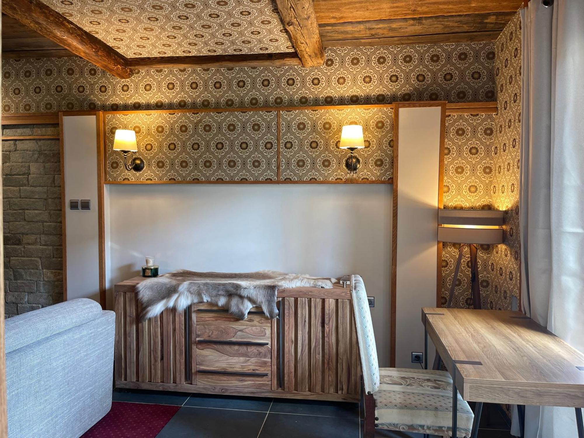 Hotel Veveri Veverska Bityska Екстер'єр фото